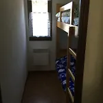 6 Personnes * 圣拉里苏朗