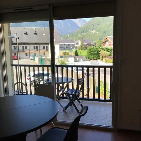 Apartment 6 Personnes *