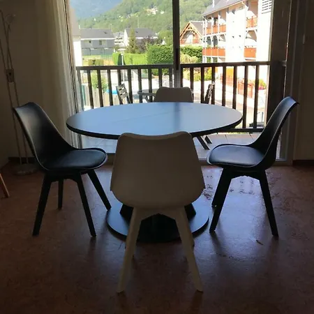 Apartment 6 Personnes