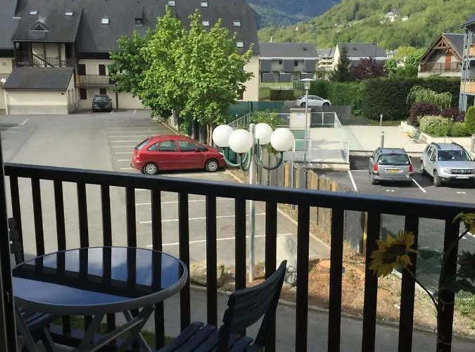 Apartment 6 Personnes